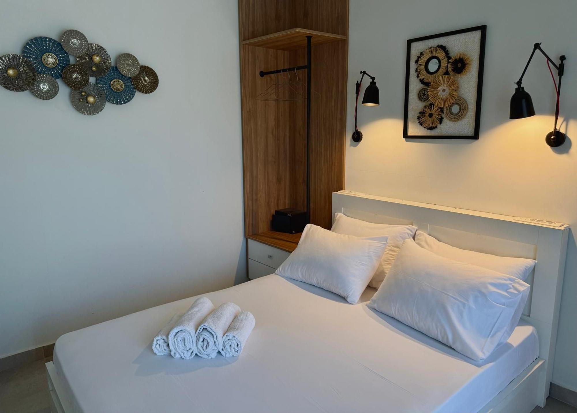 Kipos Suites & Apartments (Adults Only) Gennadi Phòng bức ảnh